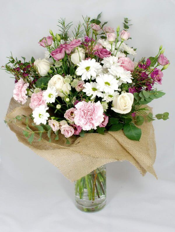 Light lisianthus - Bouquet
