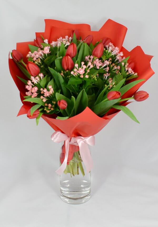 Red tulip - bouvardia bouquet