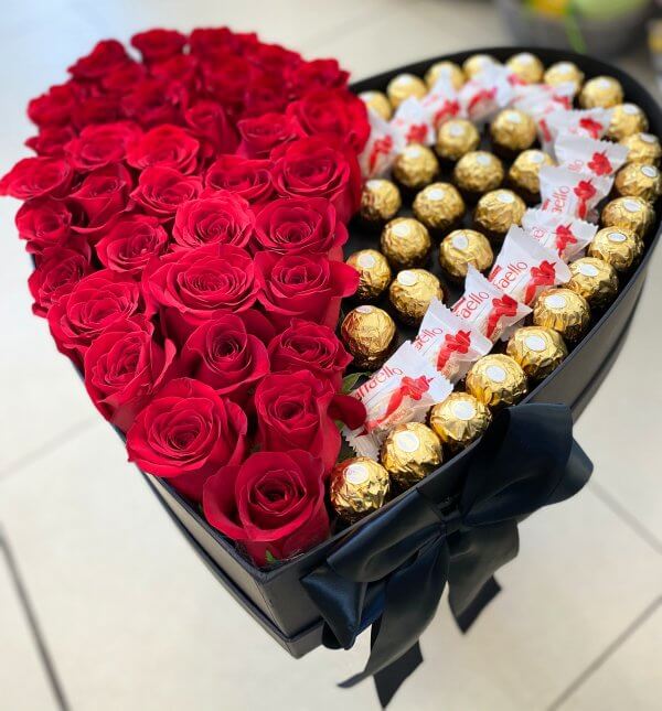 Sweet heart - red roses